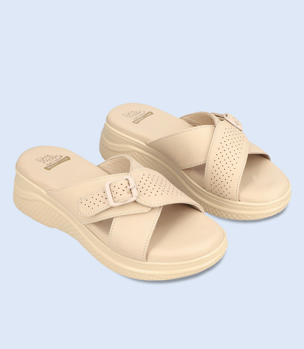 BW6369-IVORY-Women Comfort Slipper